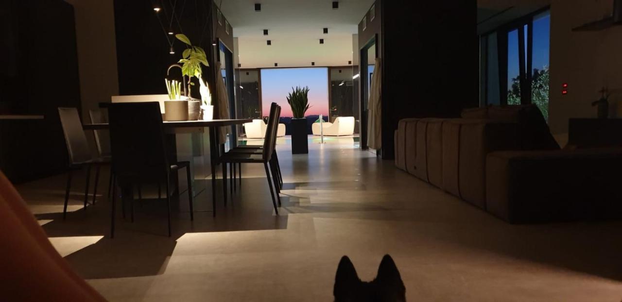 Sunset Suite Spa Staffolo Kültér fotó